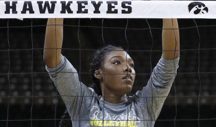 iowa-volleyball