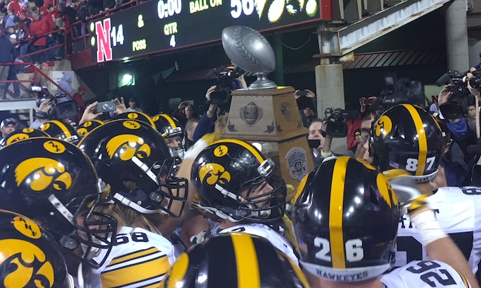iowa-nebraska-trophy