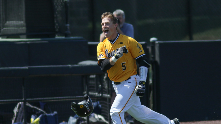 iowa-baseball iowa-baseball