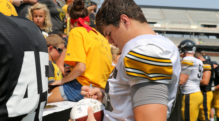 tyler-linderbaum tyler-linderbaum