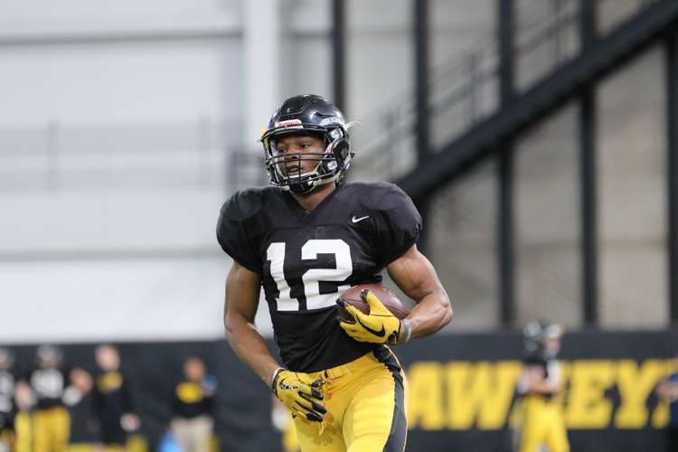 brandon-smith-iowa-football
