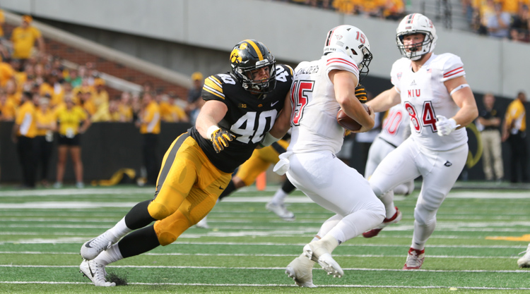 parker-hesse-iowa-football