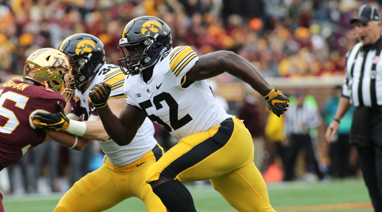 amani-jones-iowa-football