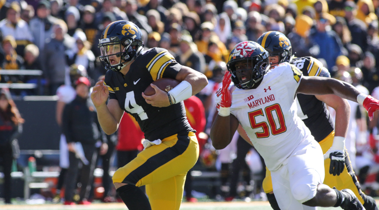 nate-stanley-iowa-football