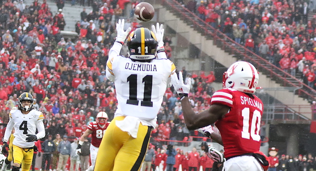 michael-ojemudia-iowa-football