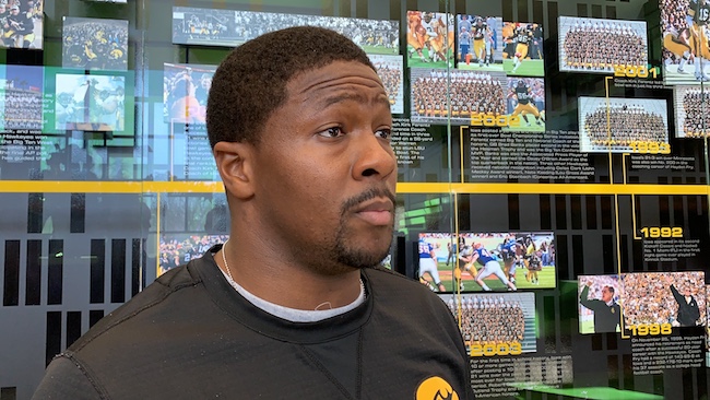 Derrick-Foster-Iowa-Football