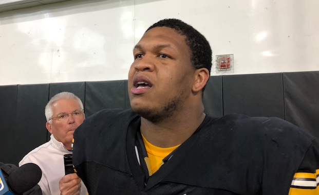 Alaric-Jackson-Iowa-Football