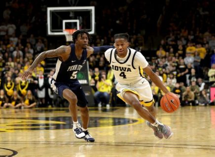 Bakari-Evelyn-Iowa-Basketball