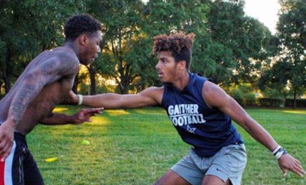 Jordan-Oladokun-Iowa-Football