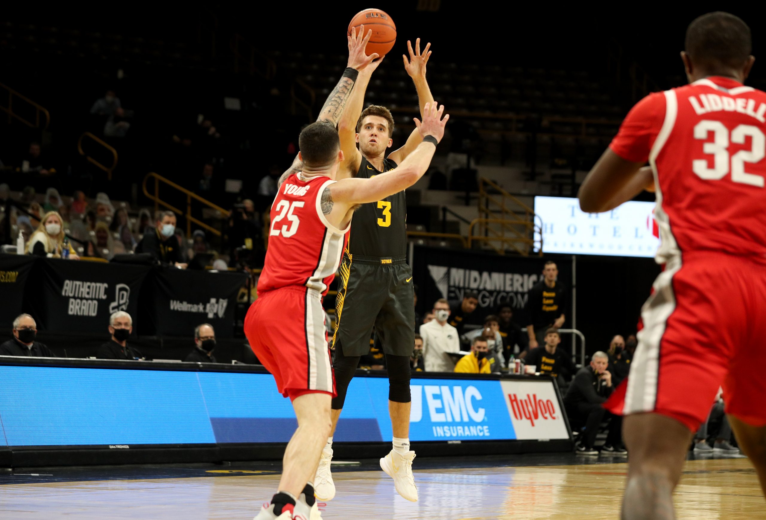 IOWA MEN'S BASKETBALL VS OHIO STATE IOWA MEN'S BASKETBALL VS OHIO STATE