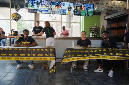 05B88E5E-4A70-4458-9E09-2297E325E964