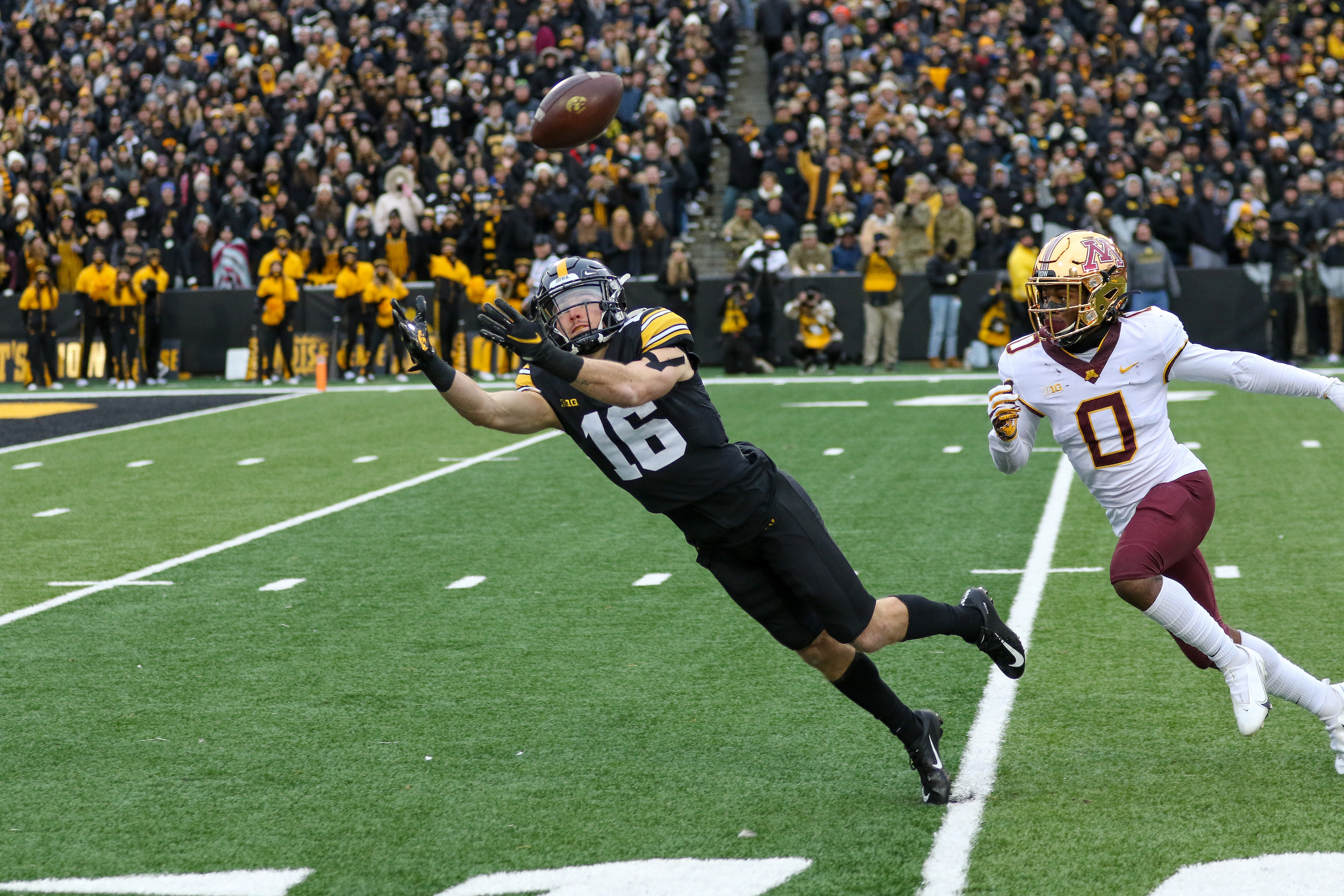 Charlie Jones Charlie Jones