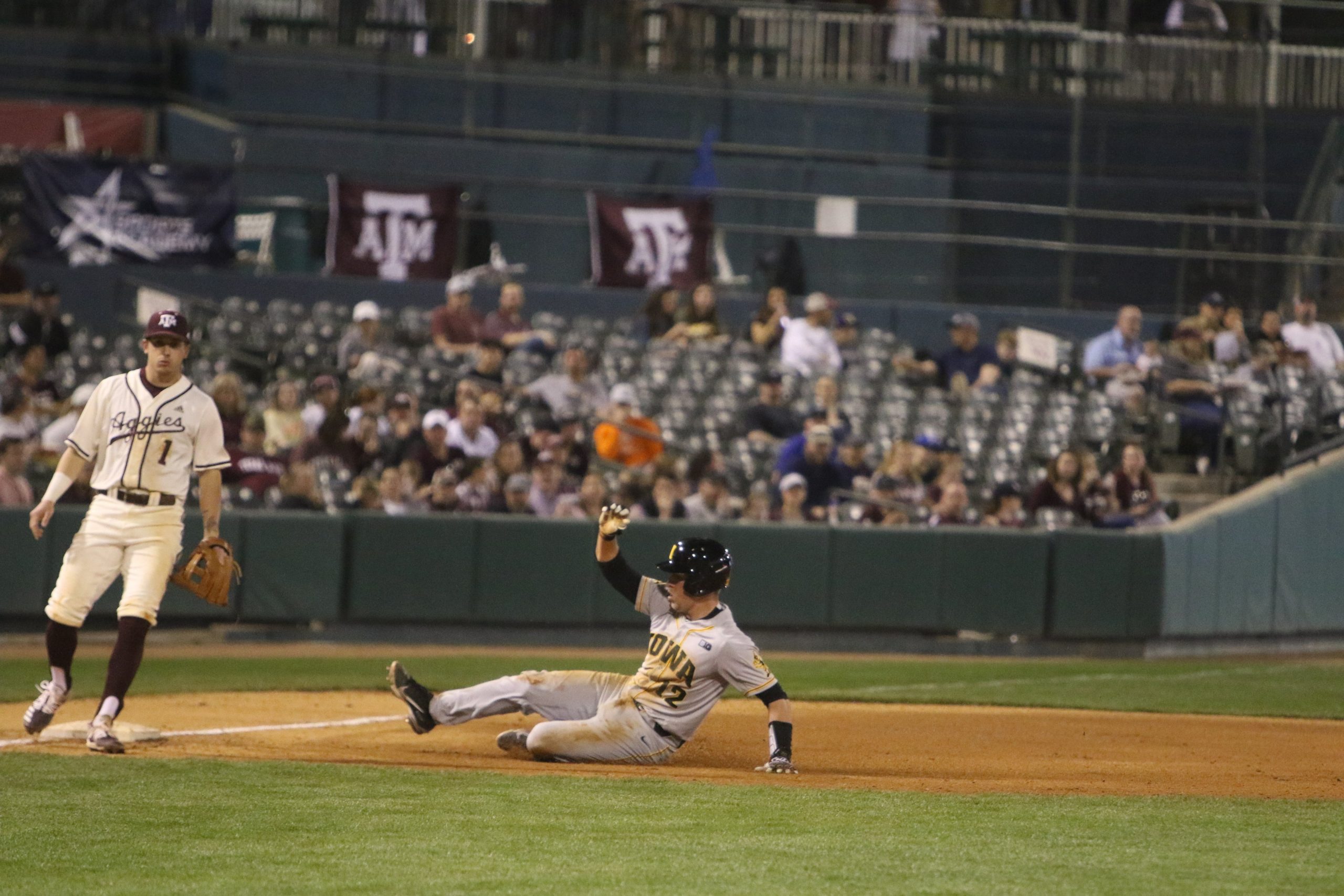 iowa base texas a&m iowa base texas a&m