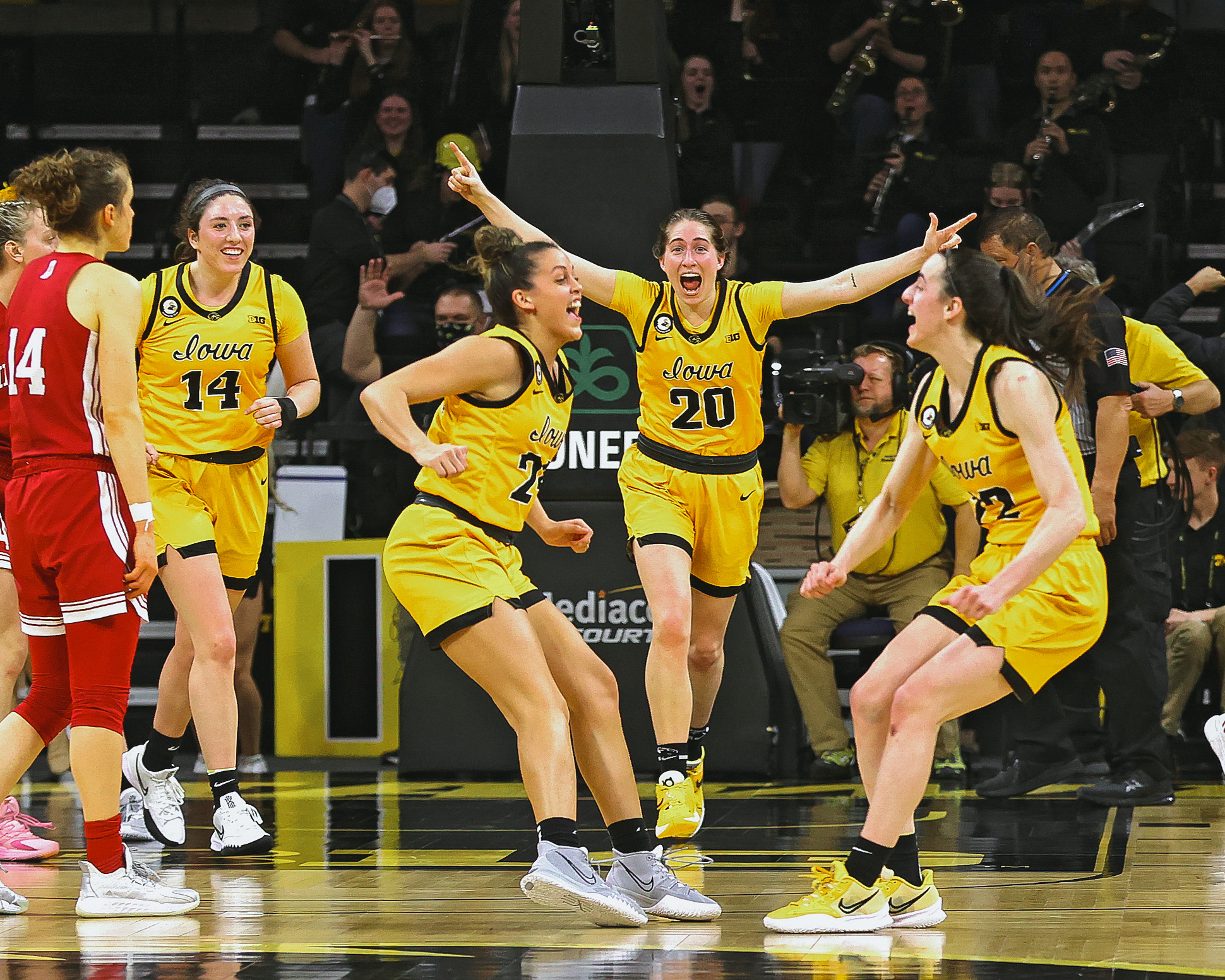 women bb celebrate