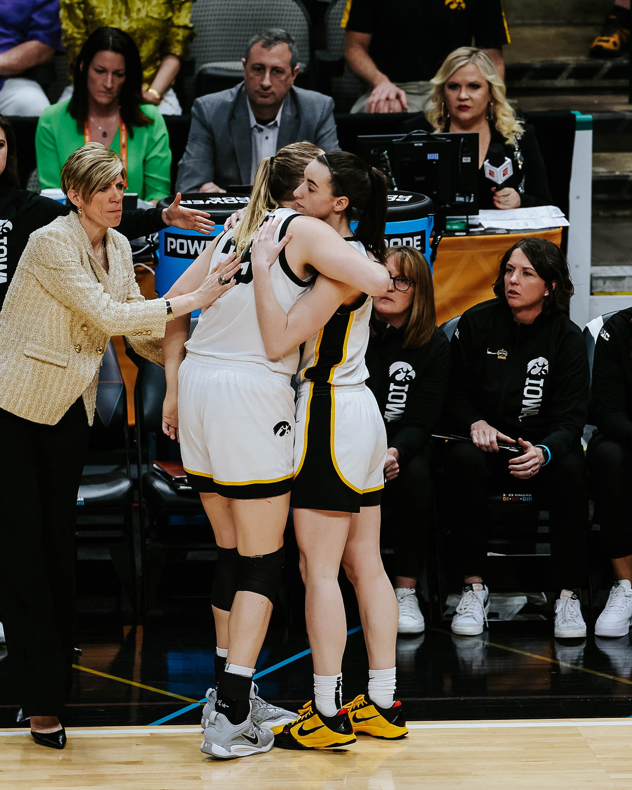 clark czinano hug clark czinano hug