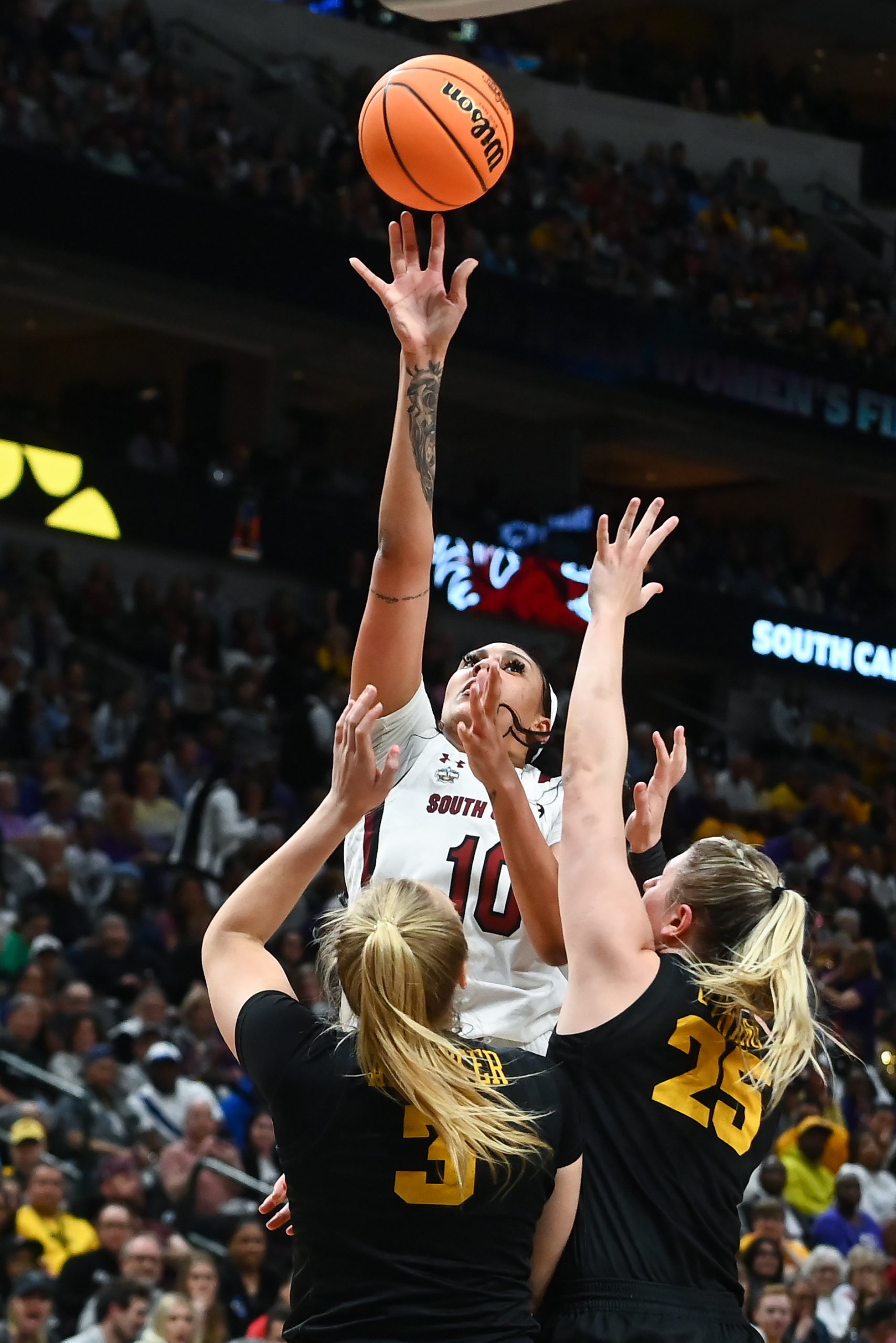 NCAA WOMENS BASKETBALL: MAR 31 2023 NCAA Women’s Basketball Championship - Iowa vs South Carolina