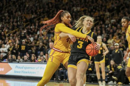 Sydney Affolter, Kiki Iriafen