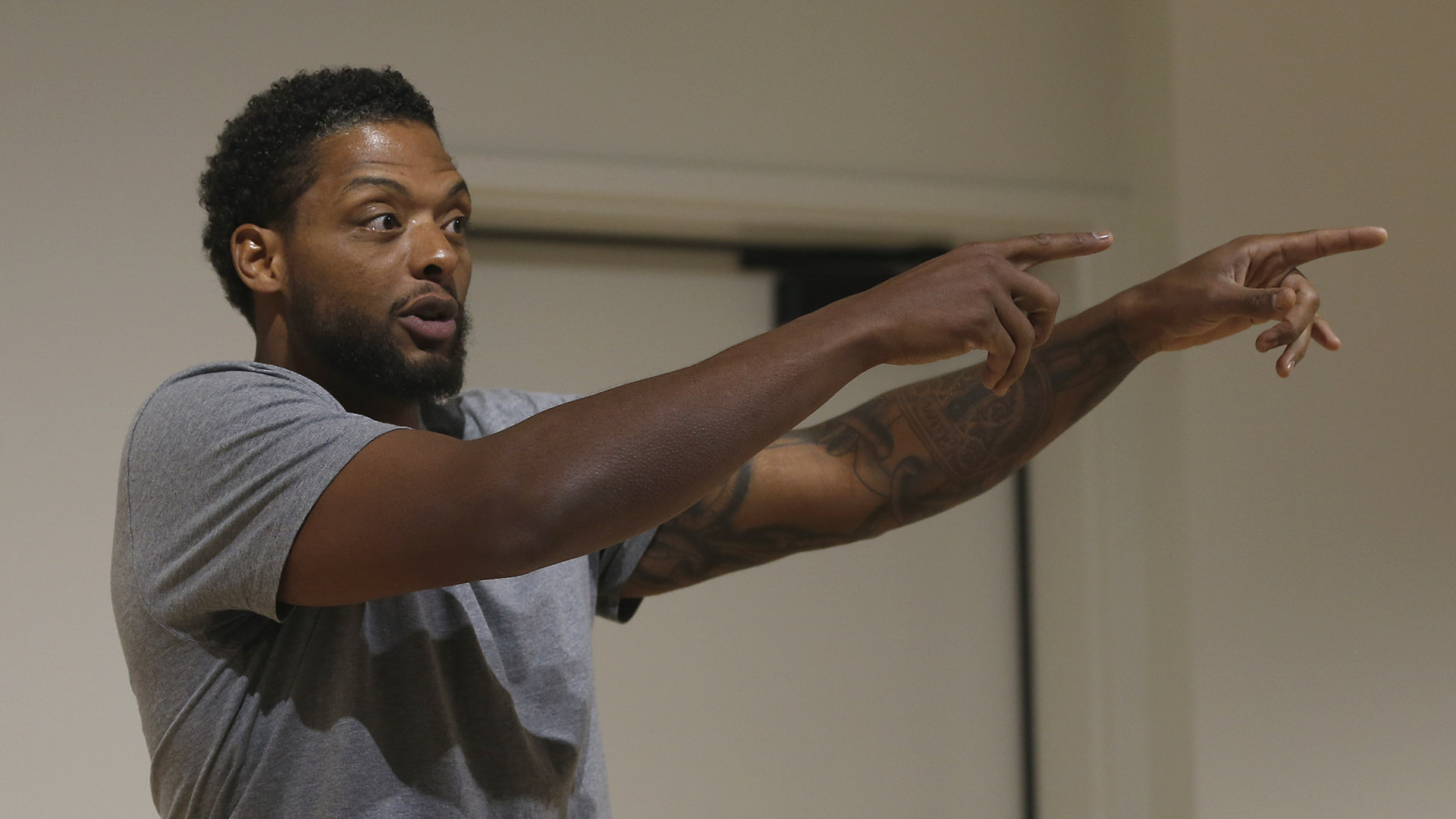 38c281f9-16_11_11_derreck_robinson_0005