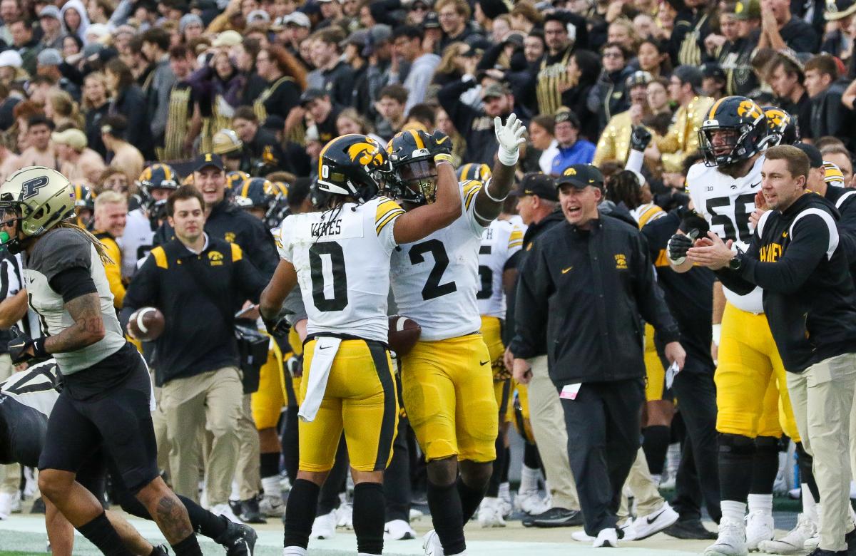 Kaleb Johnson, Diante Vines 