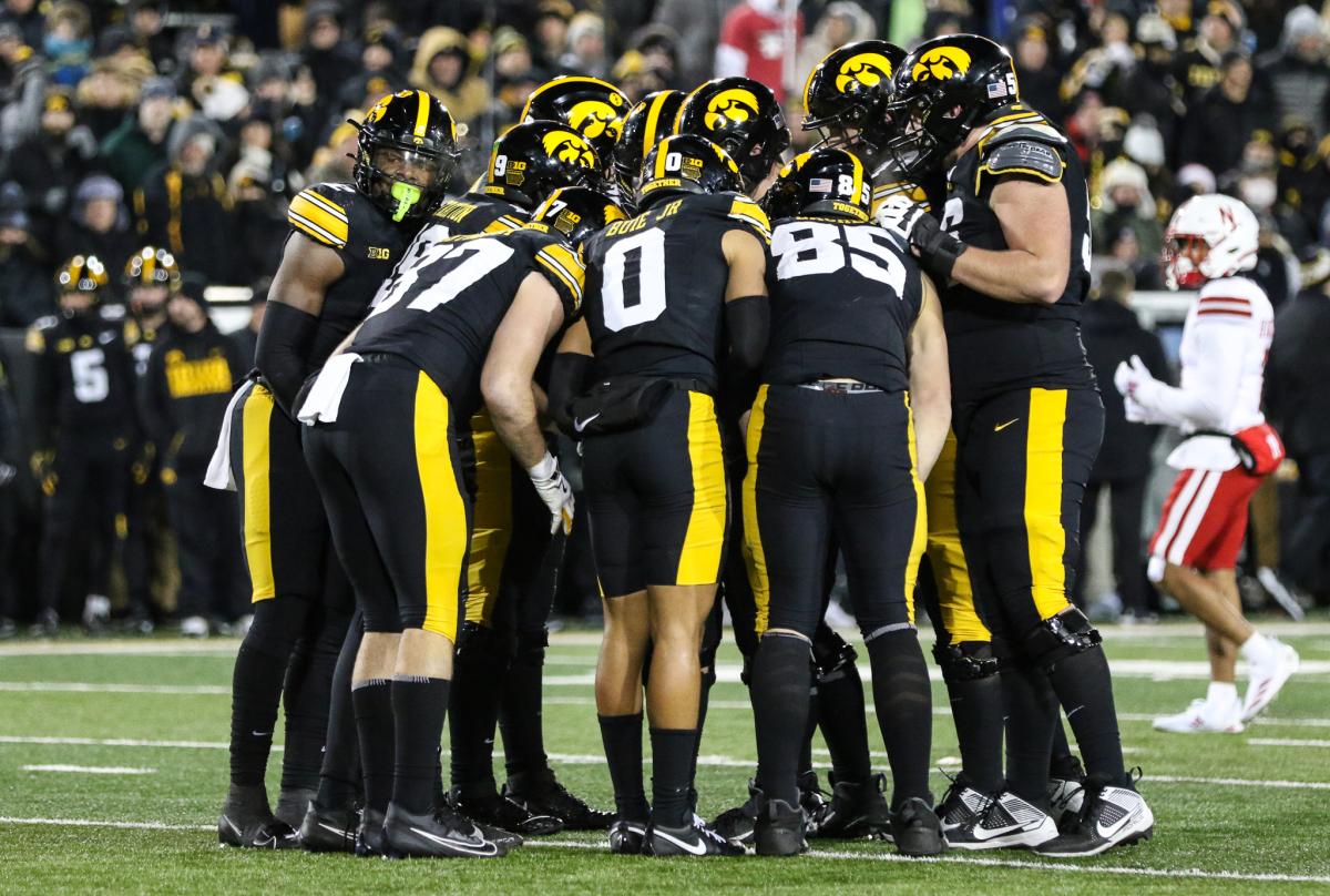 Hawkeye Huddle