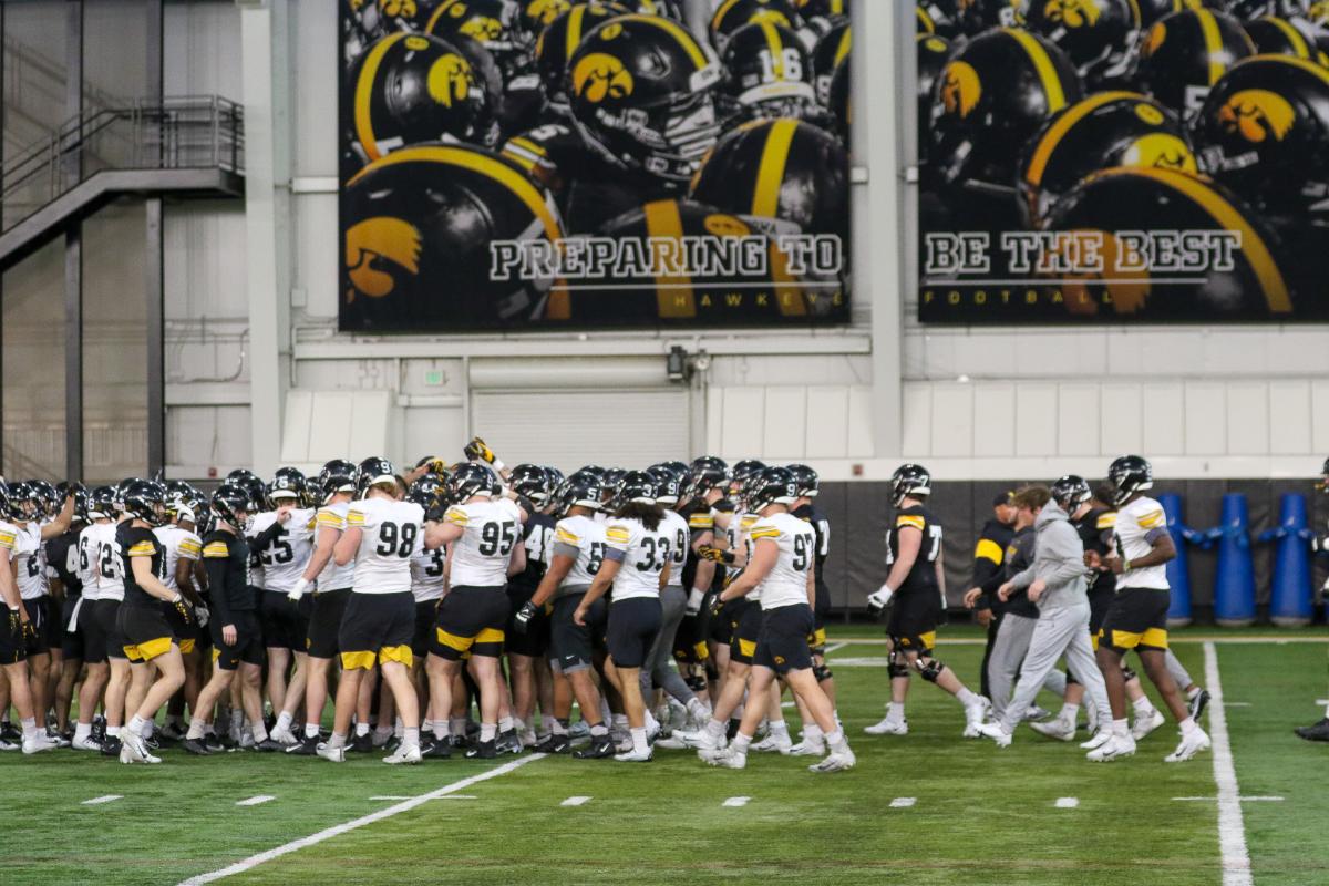 Hawkeyes Huddle